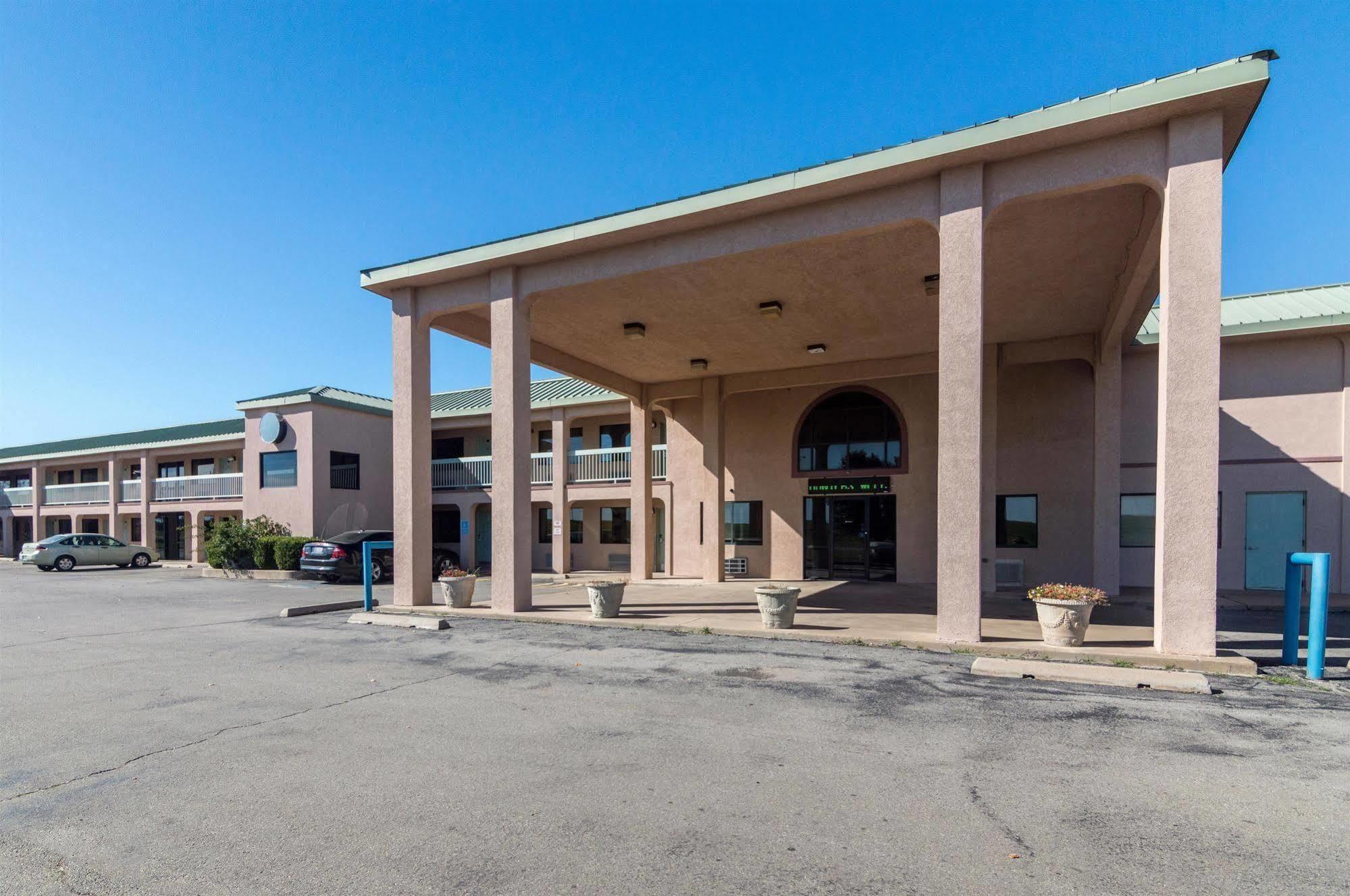 Motel 6 Erick Exterior foto